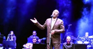 (علي الحجار).. صوتٌ لا يعرف الرقص على إيقاع الترند!