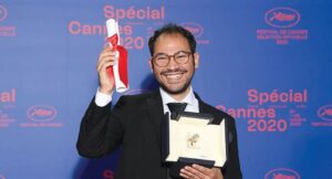 (أربعتاشر).. سامح علاء يعود إلى تورنتو بحكاية أبٍ غائب وابنٍ لم يعد ينتظره