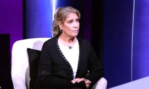 اعتراف صادم من (عايدة فهمي) بعد سنوات من العطاء: لم أحصل على حقي الفني!
