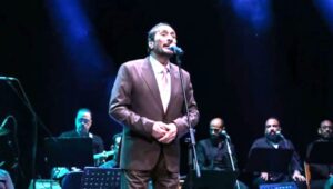 (علي الحجار).. صوتٌ لا يعرف الرقص على إيقاع الترند!