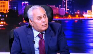 (مصطفى النجار) يحرك المياه الراكدة.. لماذا اكتفينا بمشاهدة السقوط البطيء!