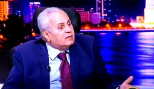 (مصطفى النجار) يحرك المياه الراكدة.. لماذا اكتفينا بمشاهدة السقوط البطيء!