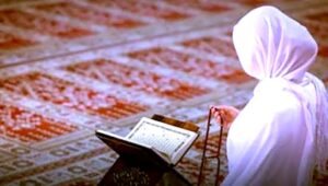 محمود عطية يكتب: حين تصبح (الصلاة) تهمة والرقص بطولة!