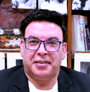 (أحمد جرادات).. من فنان بلا ظهر إلى مشروع نجم عربي في (قمر نيسان)!