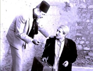 في مئوية (رشدي أباظة)، (شهريار النجوم) يطالب بتكريمه في المهرجانات السينمائية