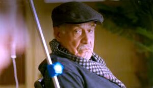 (حين لا يرانا أحد).. عندما يصبح الحرام (شطارة) واللص هو البطل!
