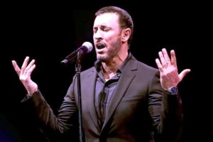 (كاظم الساهر) يفتح خزائن مرسي جميل عزيز.. (القيصر) يعيد قصيدة نادرة إلى الحياة