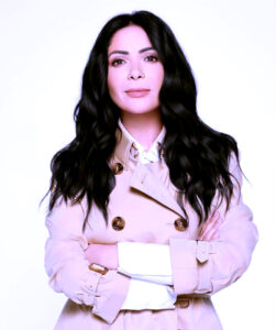 الجونة يفتح خزائن أسراره.. و(منى زكي) نجمة الدورة التاسعة بجائزة (الإنجاز الإبداعي)