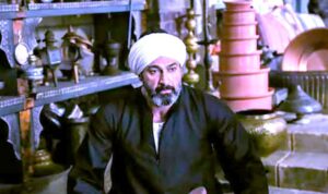 (ياسر جلال): أهدي روحي ونفسي وكل ما أملك لوالدي!